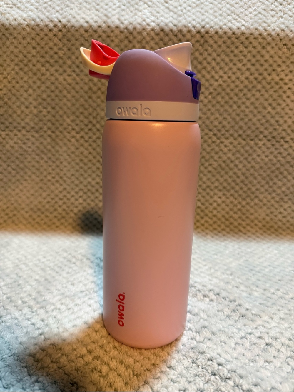 owala Pink Stainless Water Bottle with Purple Flip Lid 32oz